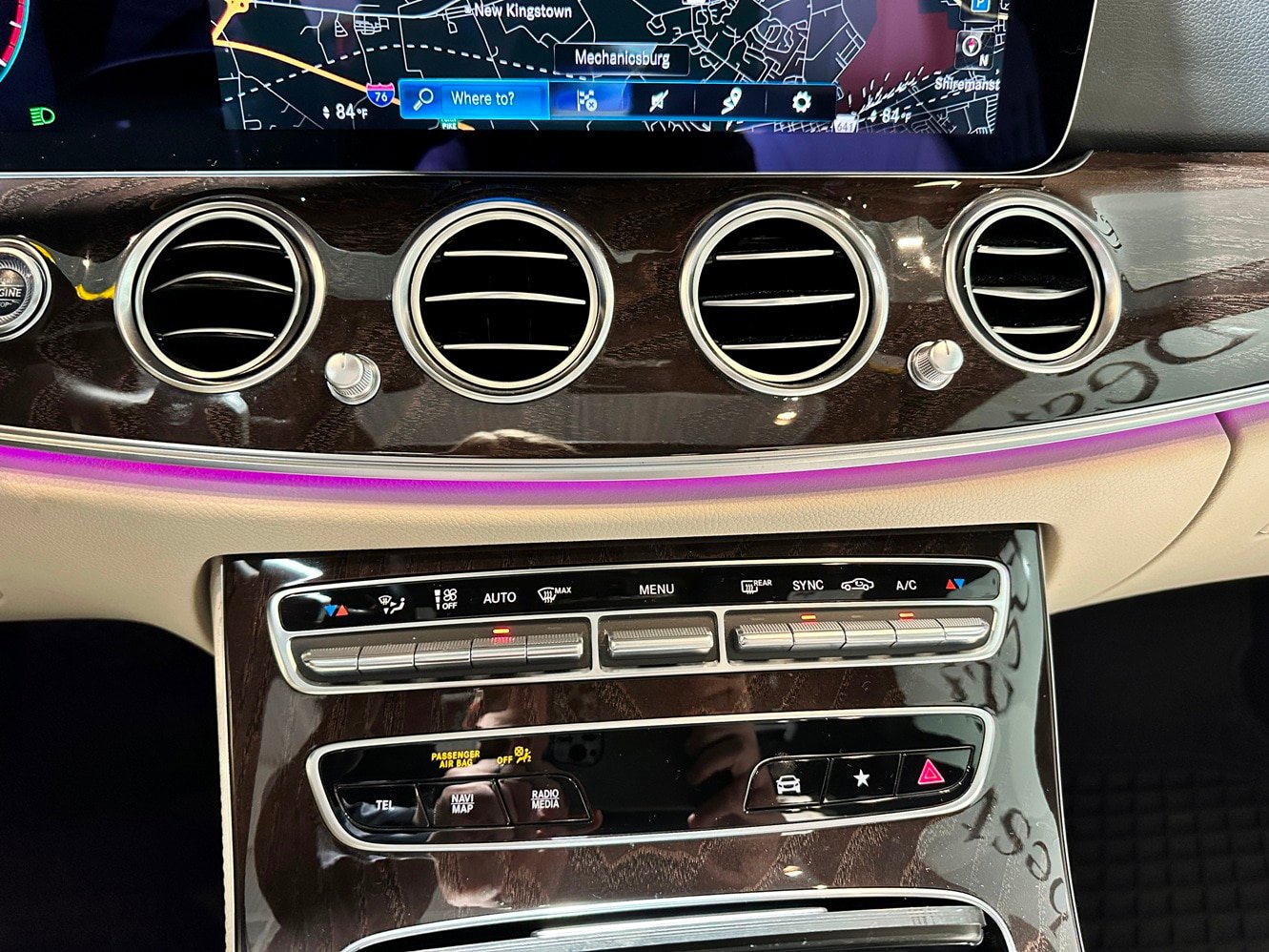 Used 2023 Mercedes-Benz E 350 4MATIC Sedan image 27