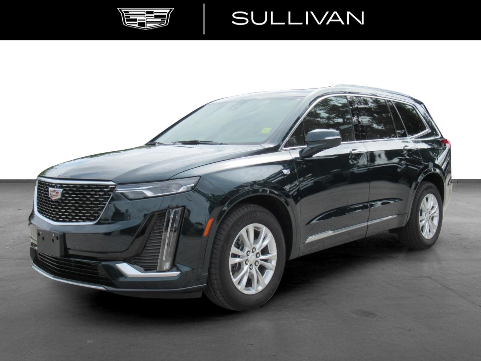 Certified 2025 Cadillac XT6 Luxury FWD image 4