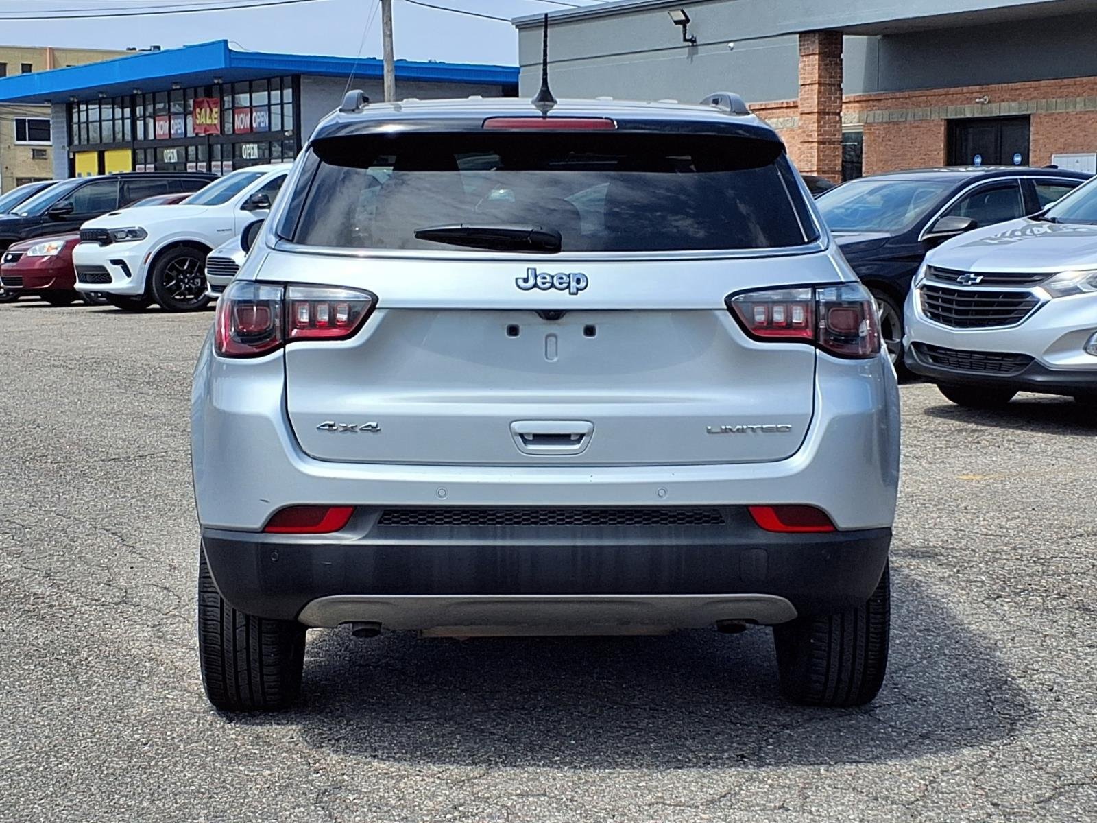 Certified 2024 Jeep Compass Limited AWD/4WD image 20