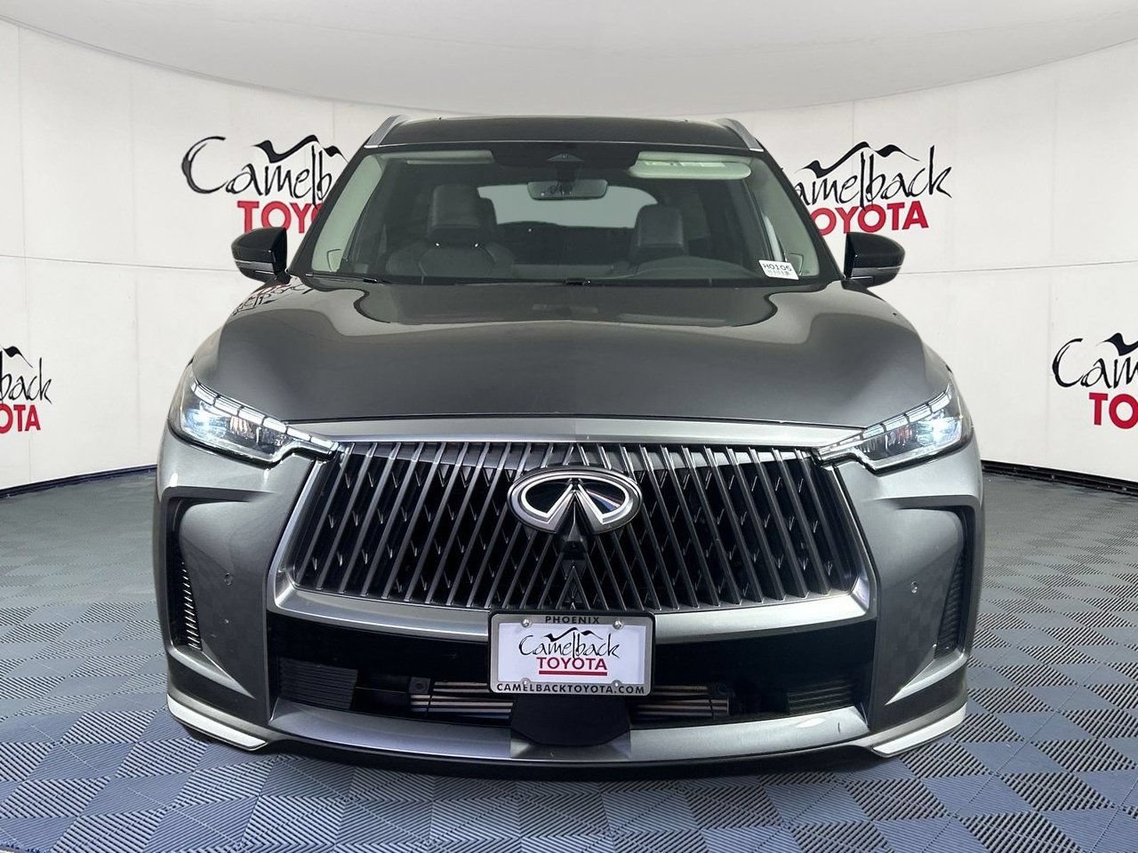 Used 2026 INFINITI QX60 Luxe AWD/4WD image 2