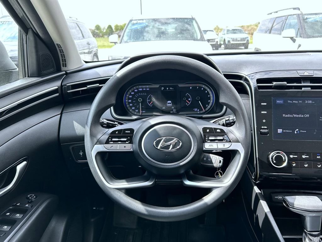 Used 2023 Hyundai Tucson SE AWD/4WD image 12