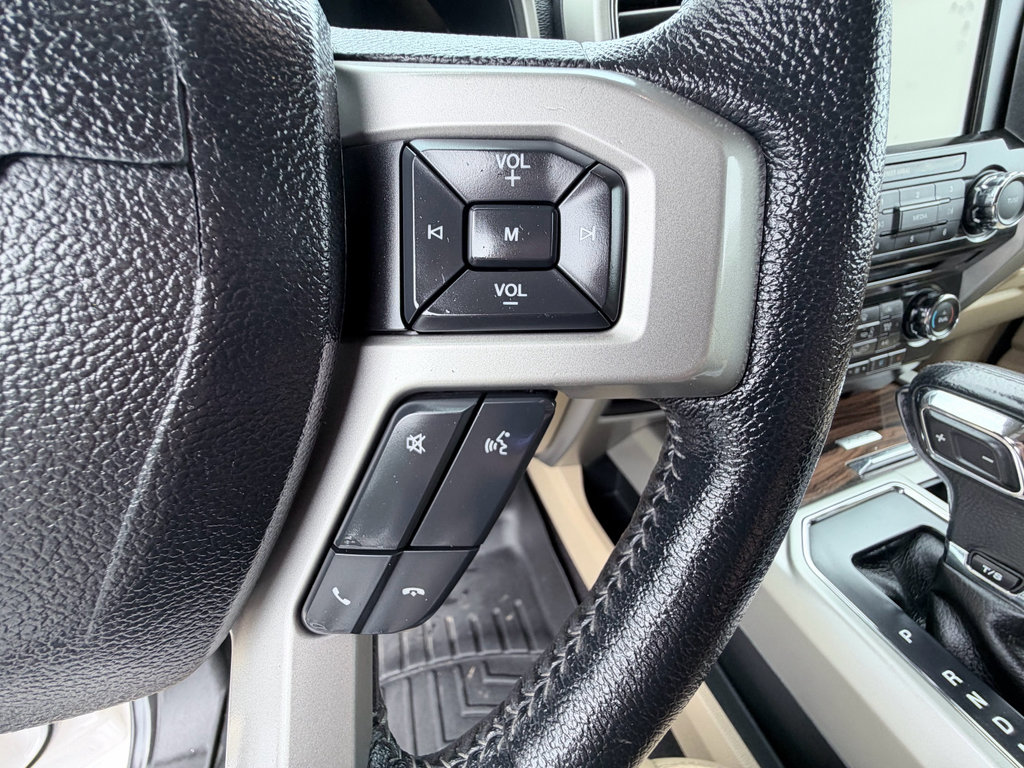 Used 2015 Ford F150 Lariat AWD/4WD image 15