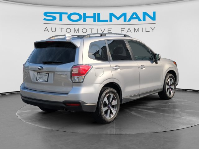 Used 2017 Subaru Forester 2.5i Premium w/ All-Weather Package AWD/4WD image 5