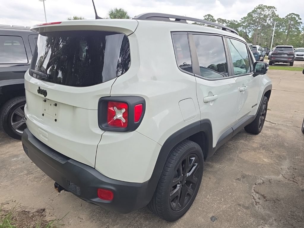 Certified 2023 Jeep Renegade Altitude AWD/4WD image 5