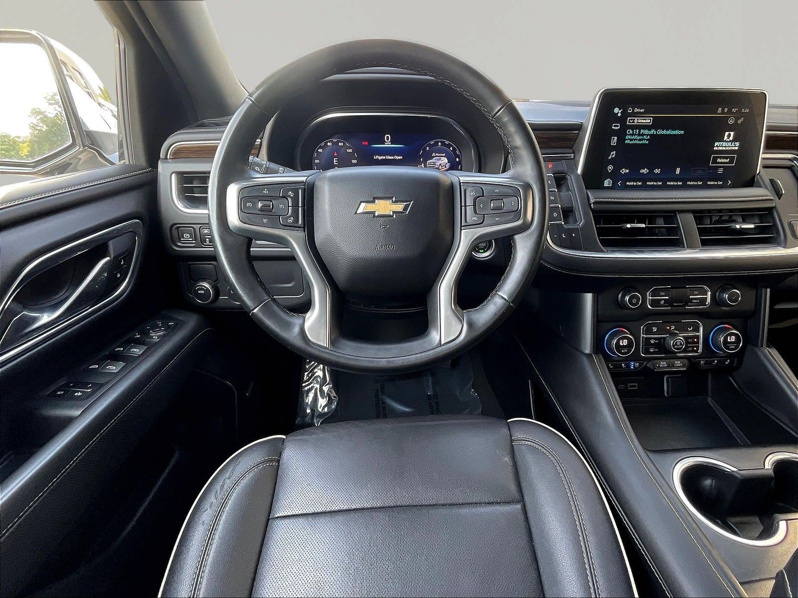 Used 2023 Chevrolet Tahoe Premier RWD image 8