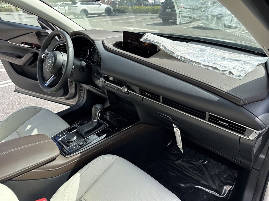 New 2024 MAZDA CX-30 2.5 Turbo w/ Premium Plus Pkg image 33