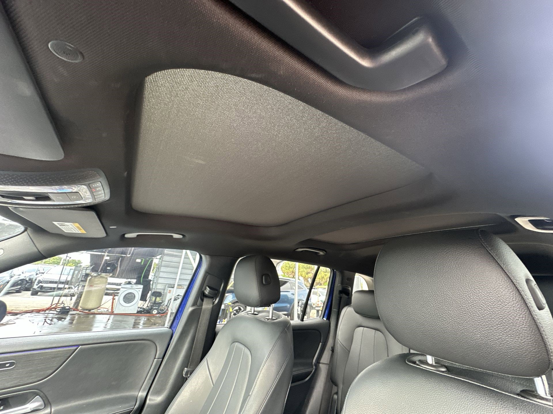 Used 2022 Mercedes-Benz GLB 250 image 16