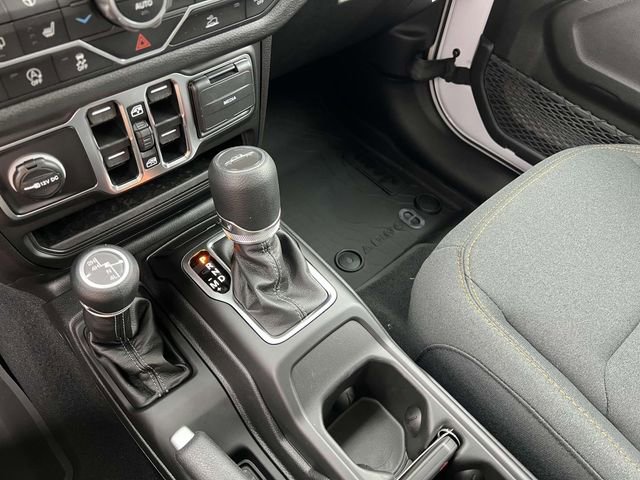 New 2025 Jeep Gladiator Sport image 23