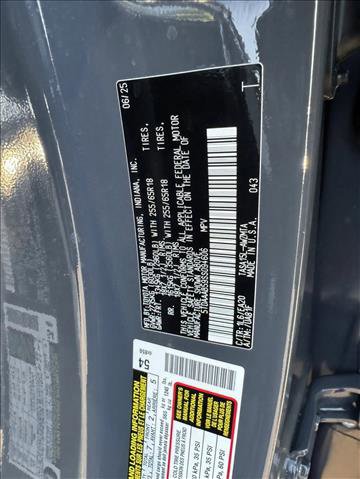 Certified 2025 Toyota Grand Highlander XLE image 23