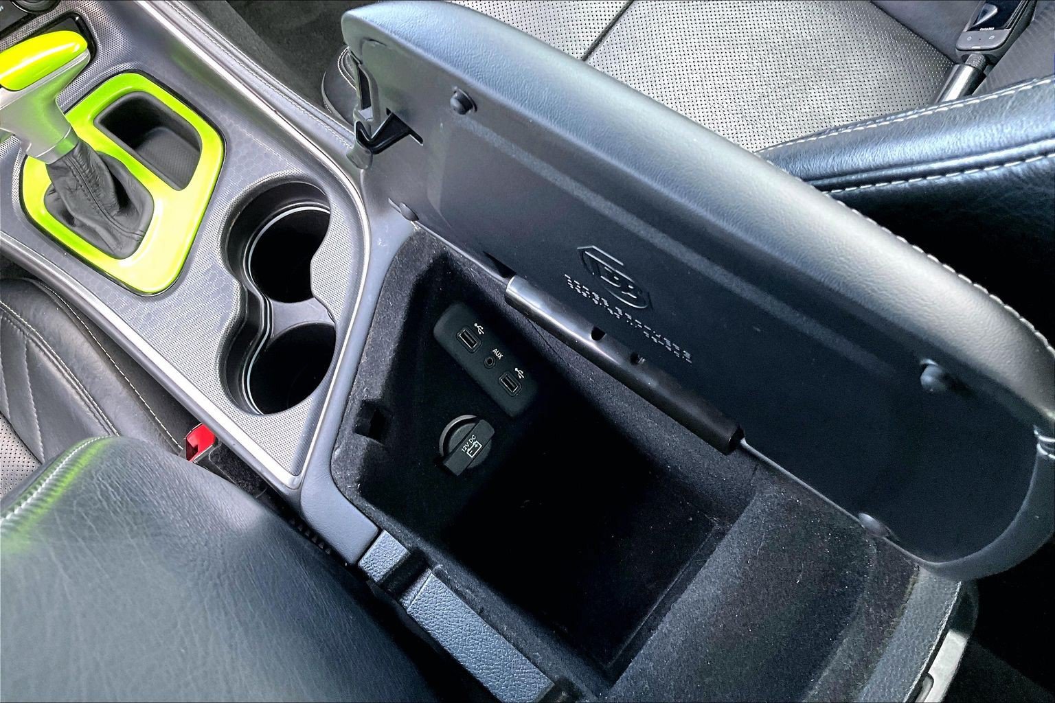 Used 2017 Dodge Challenger SRT w/ Technology Group RWD image 23