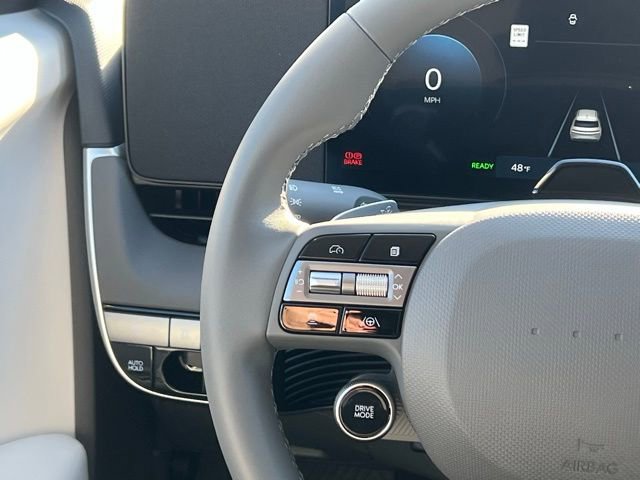 New 2025 Hyundai Ioniq 5 SE image 19