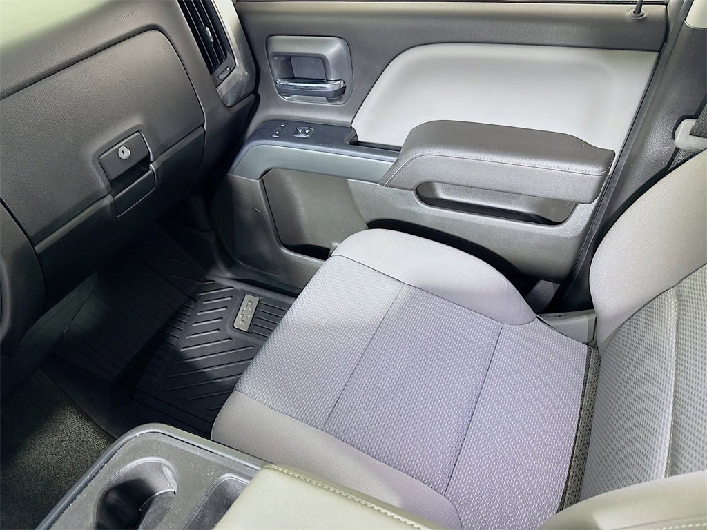 Used 2018 Chevrolet Silverado 1500 LT w/ Texas Edition image 19