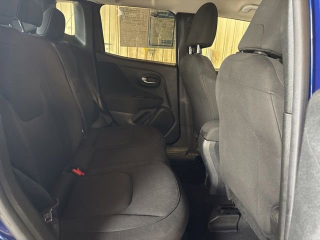 Used 2019 Jeep Renegade Sport w/ Sport Appearance Group AWD/4WD image 15