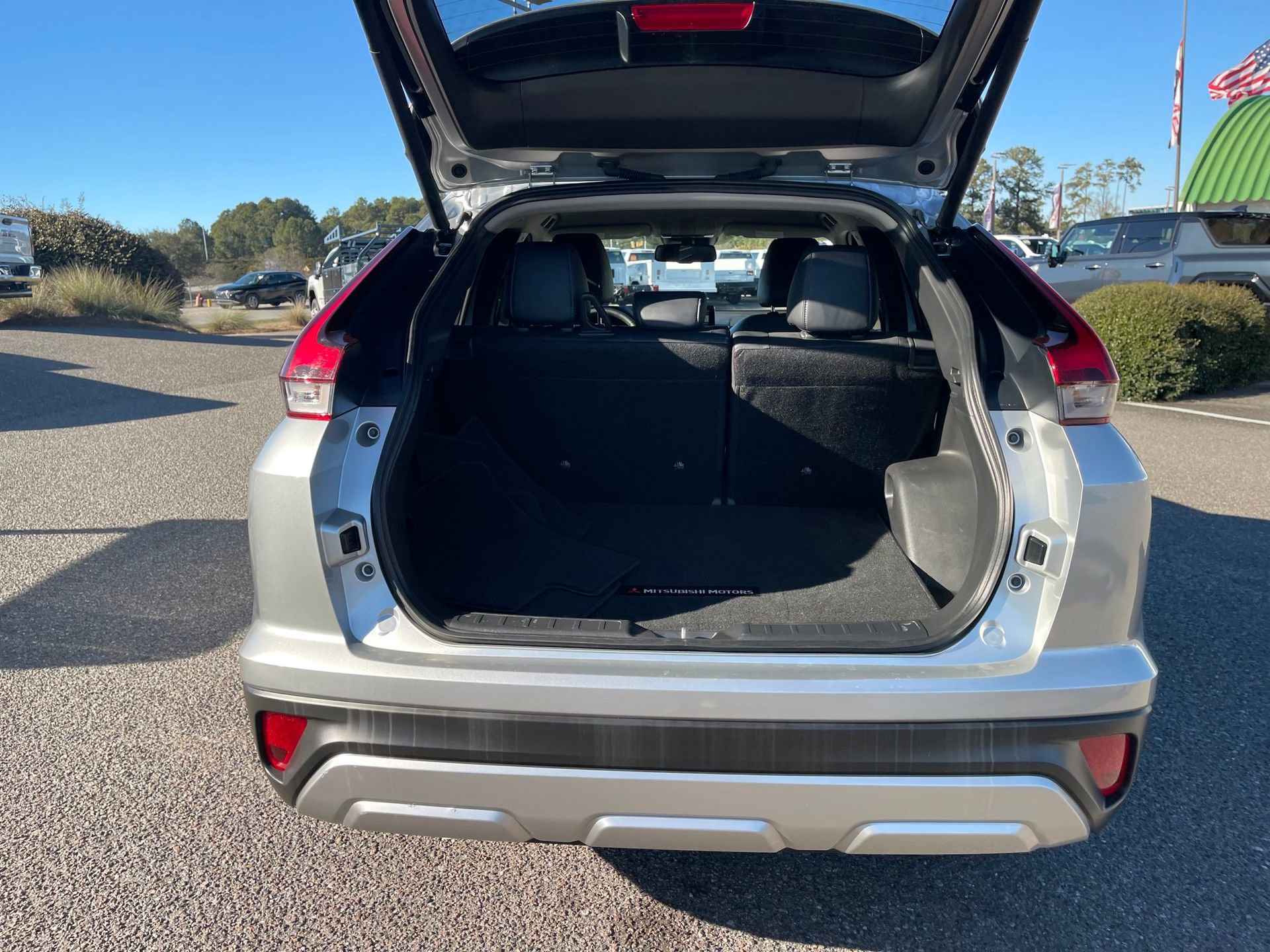 Used 2025 Mitsubishi Eclipse Cross Black Edition image 23