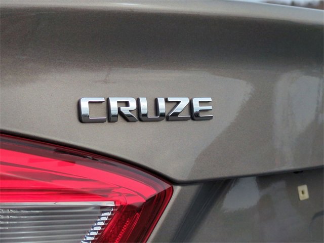 Certified 2018 Chevrolet Cruze LT image 33