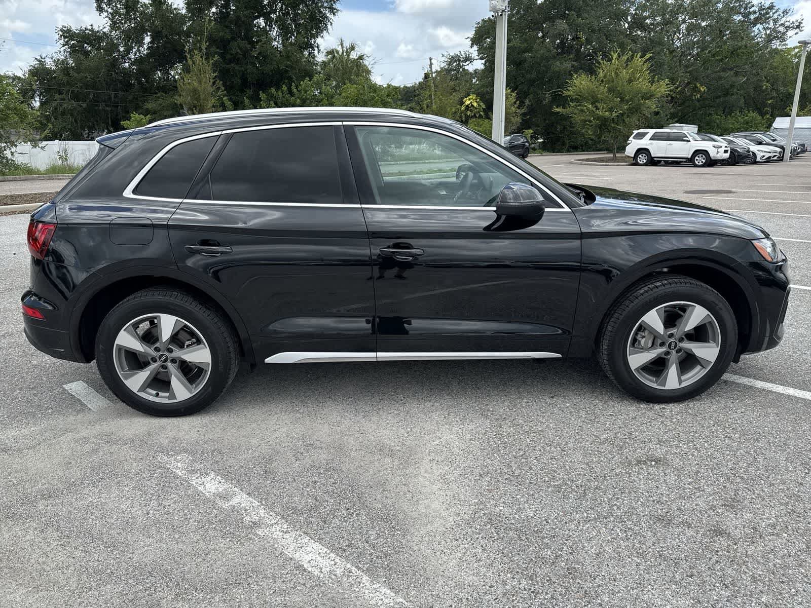 Used 2023 Audi Q5 2.0T Premium Plus w/ Premium Plus Package AWD/4WD image 15