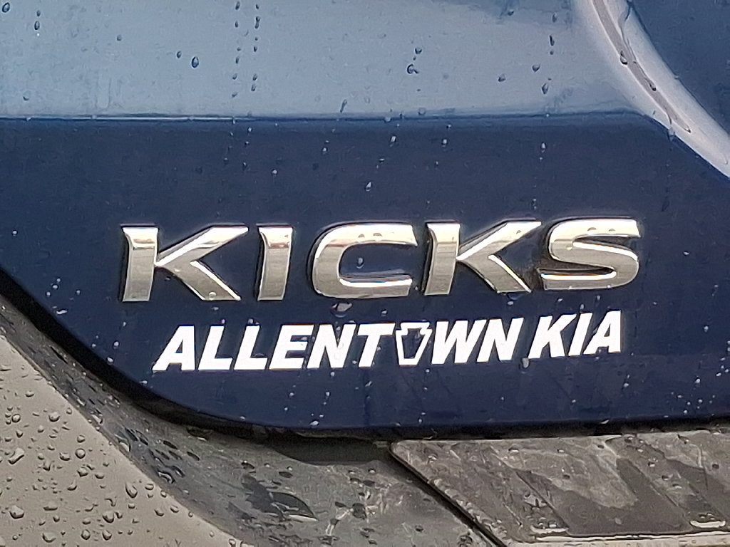 Used 2019 Nissan Kicks SV w/ Exterior Package FWD image 28