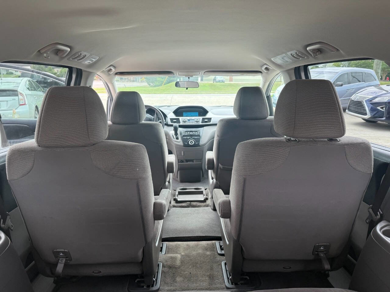 Used 2011 Honda Odyssey LX image 28