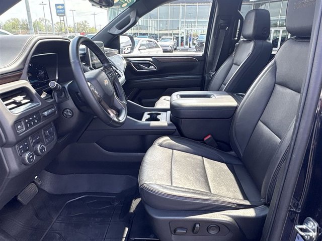 Used 2023 Chevrolet Tahoe High Country AWD/4WD image 20