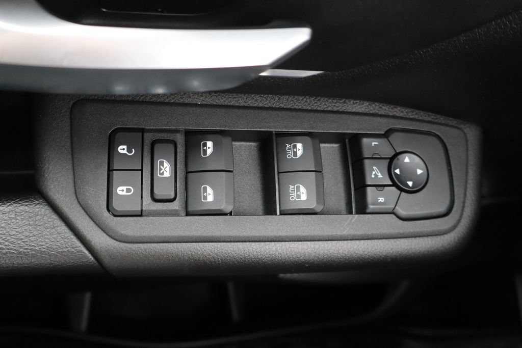 Used 2025 RAM 1500 Big Horn AWD/4WD image 30