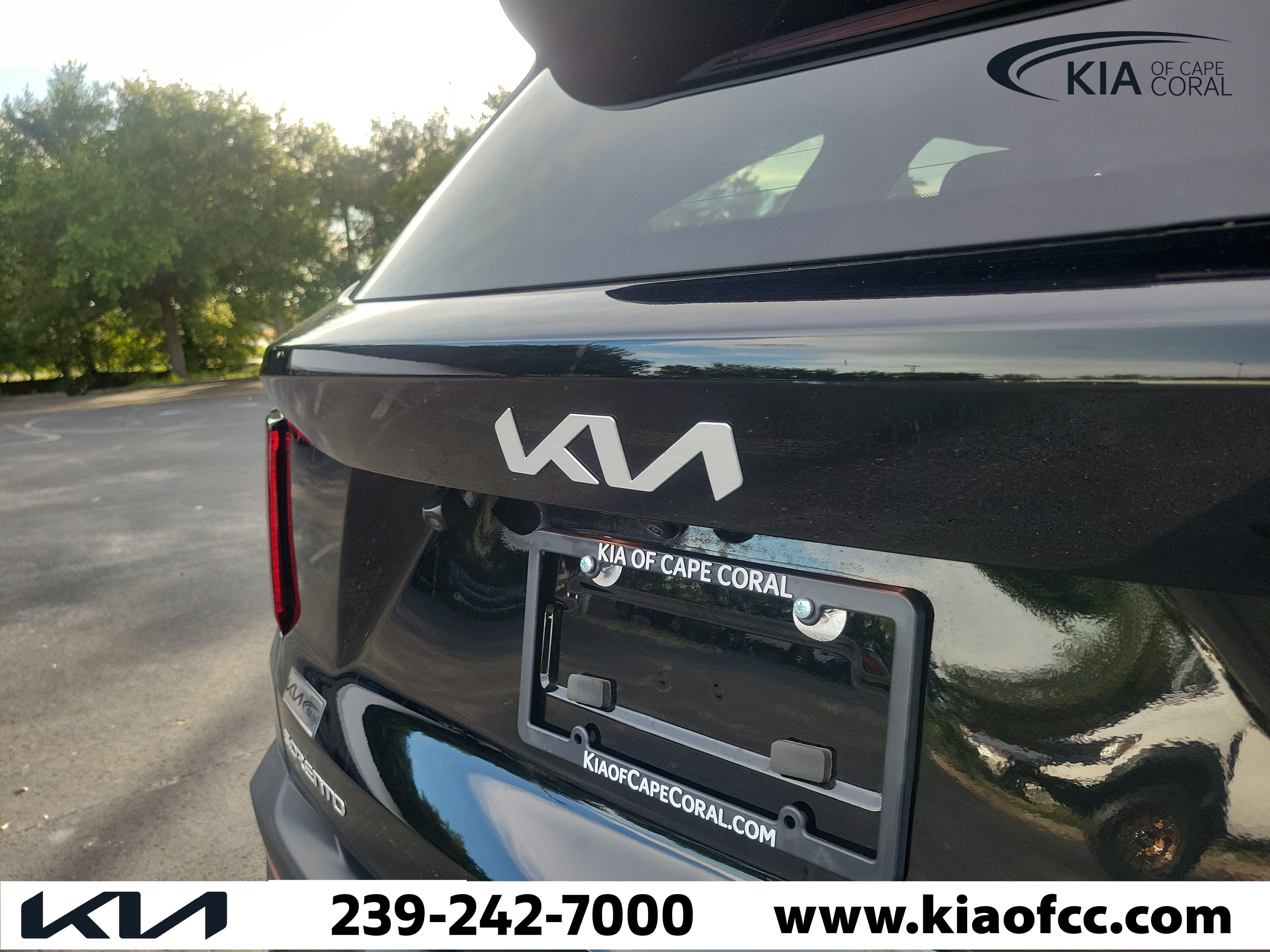Certified 2023 Kia Sorento LX FWD image 11