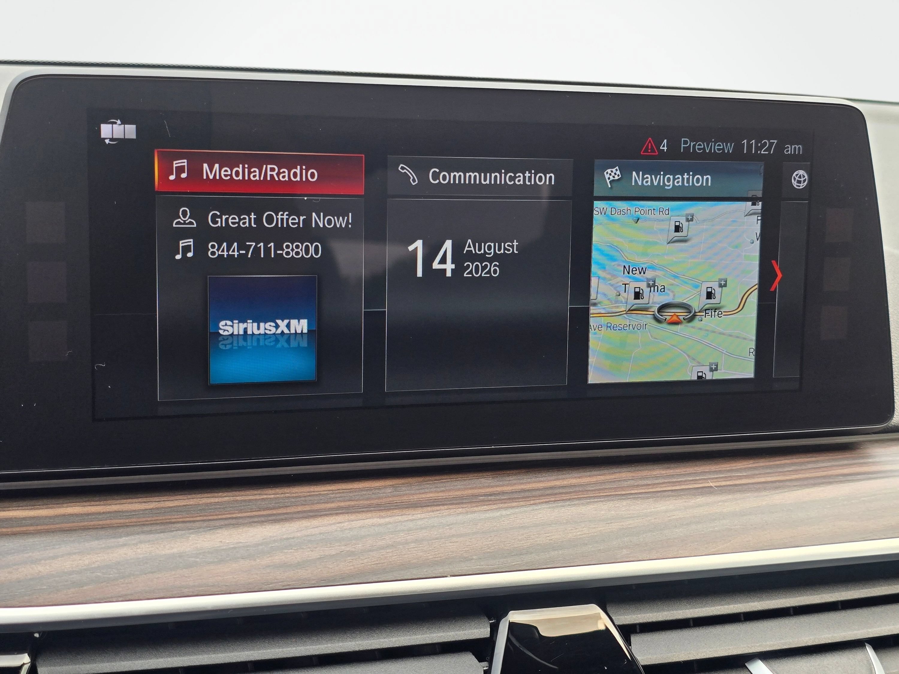 Used 2017 BMW 530i RWD image 14