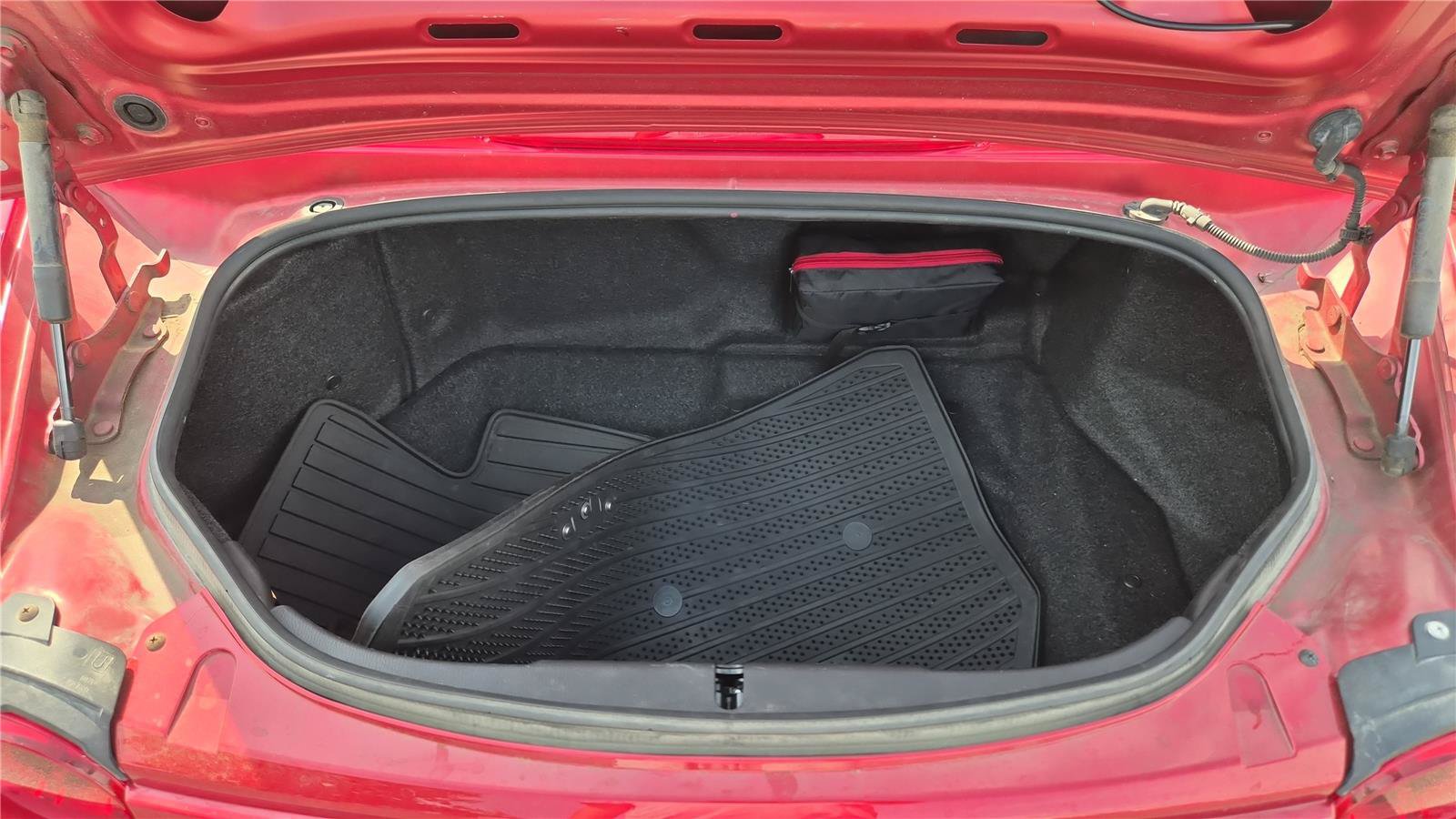Used 2016 MAZDA MX-5 Miata Grand Touring RWD image 9