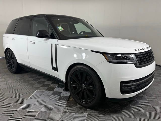 New 2025 Land Rover Range Rover SE image 10
