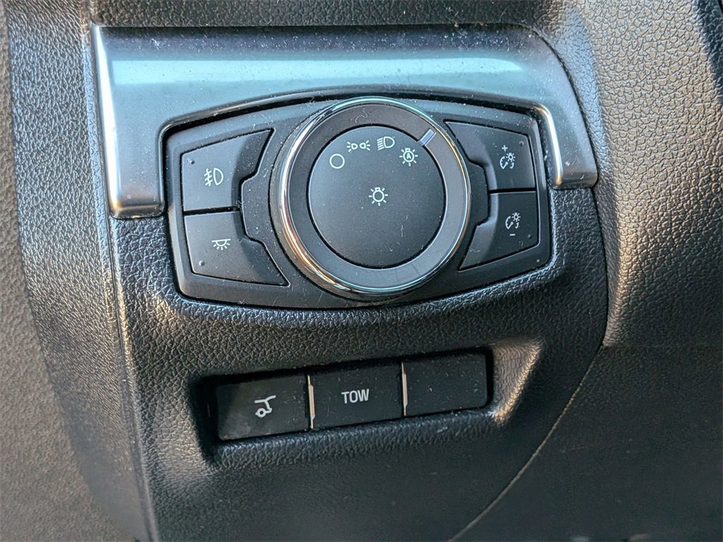 Used 2018 Ford Explorer Sport w/ Equipment Group 401A image 17
