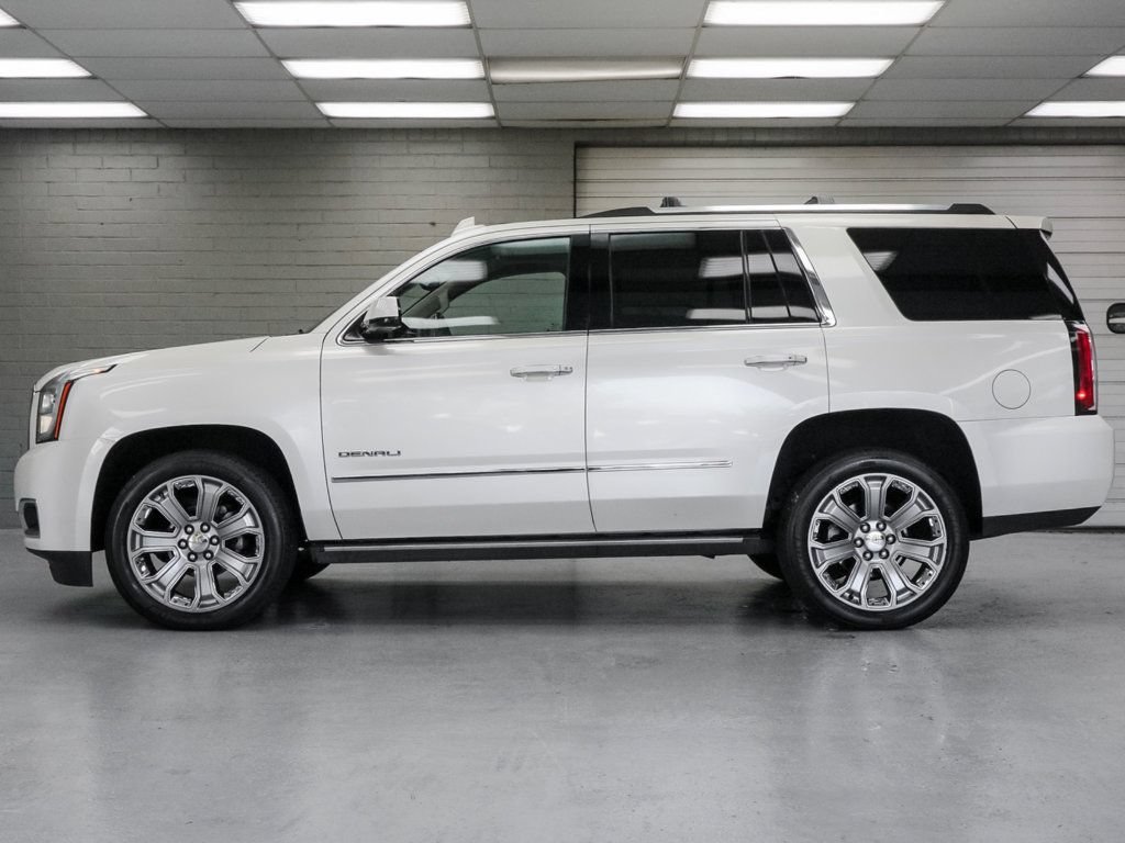 Used 2015 GMC Yukon Denali w/ Premium Package AWD/4WD image 4