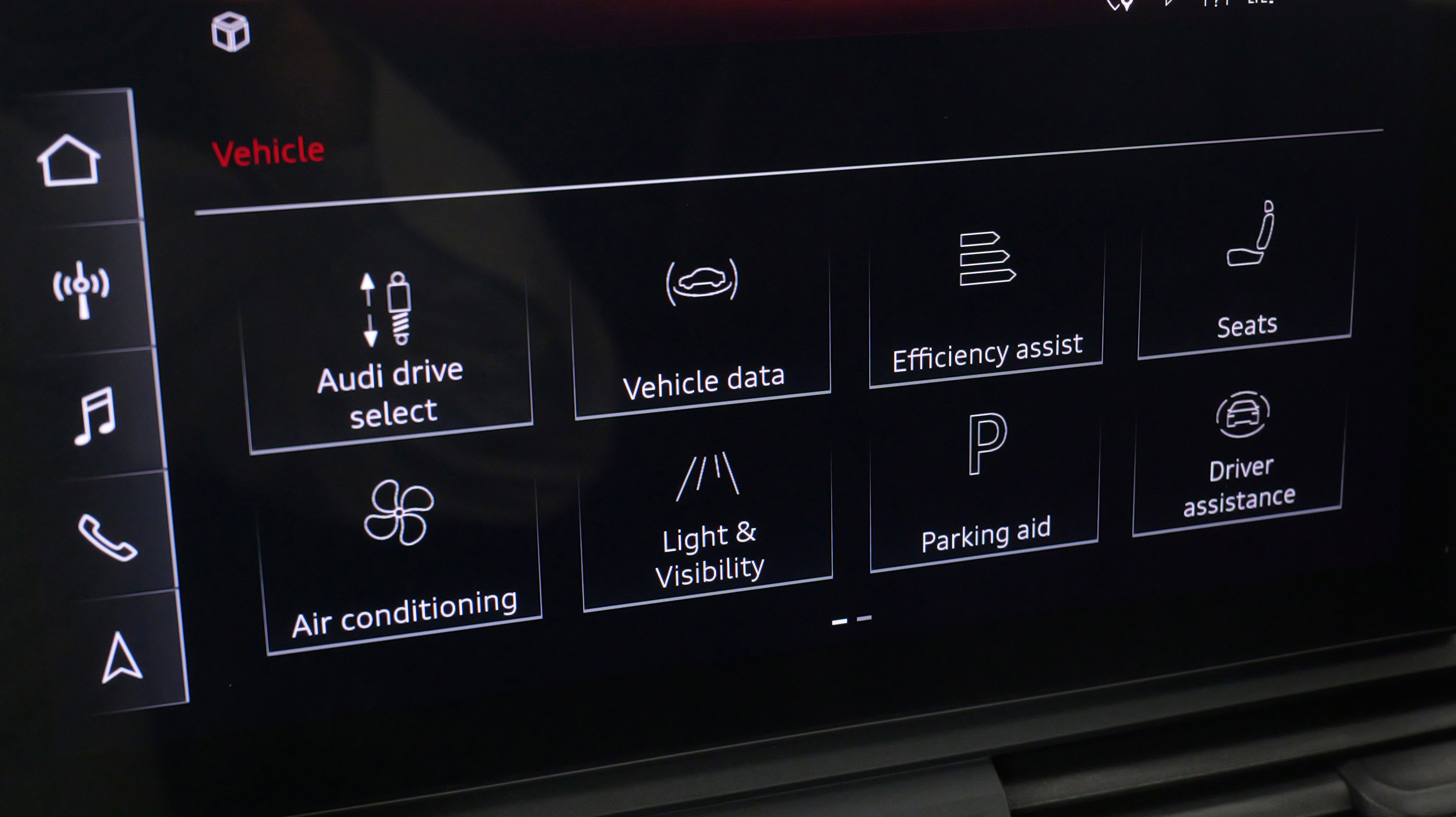 Used 2023 Audi SQ5 Prestige image 55