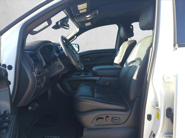 Used 2021 Nissan Titan PRO-4X w/ Pro-4x Convenience Package image 15