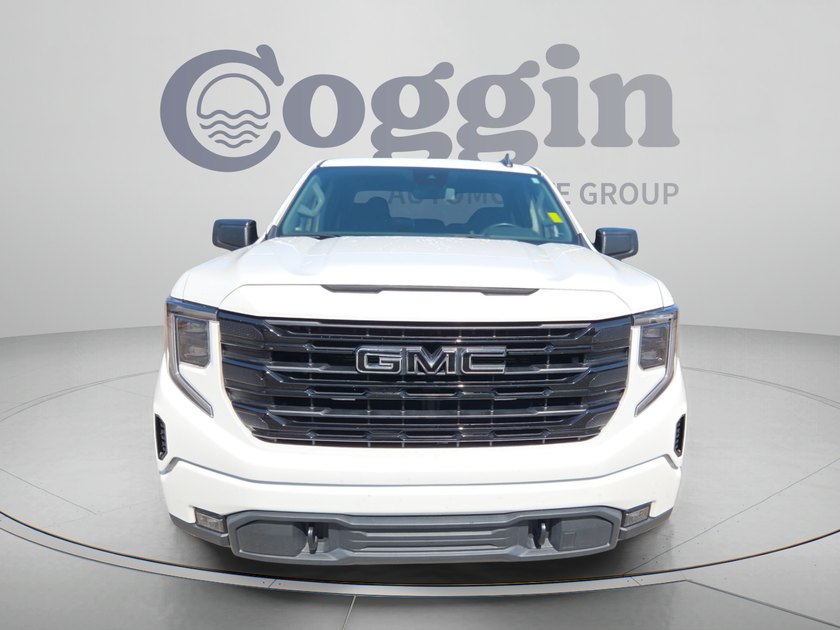 Used 2023 GMC Sierra 1500 Elevation AWD/4WD image 8