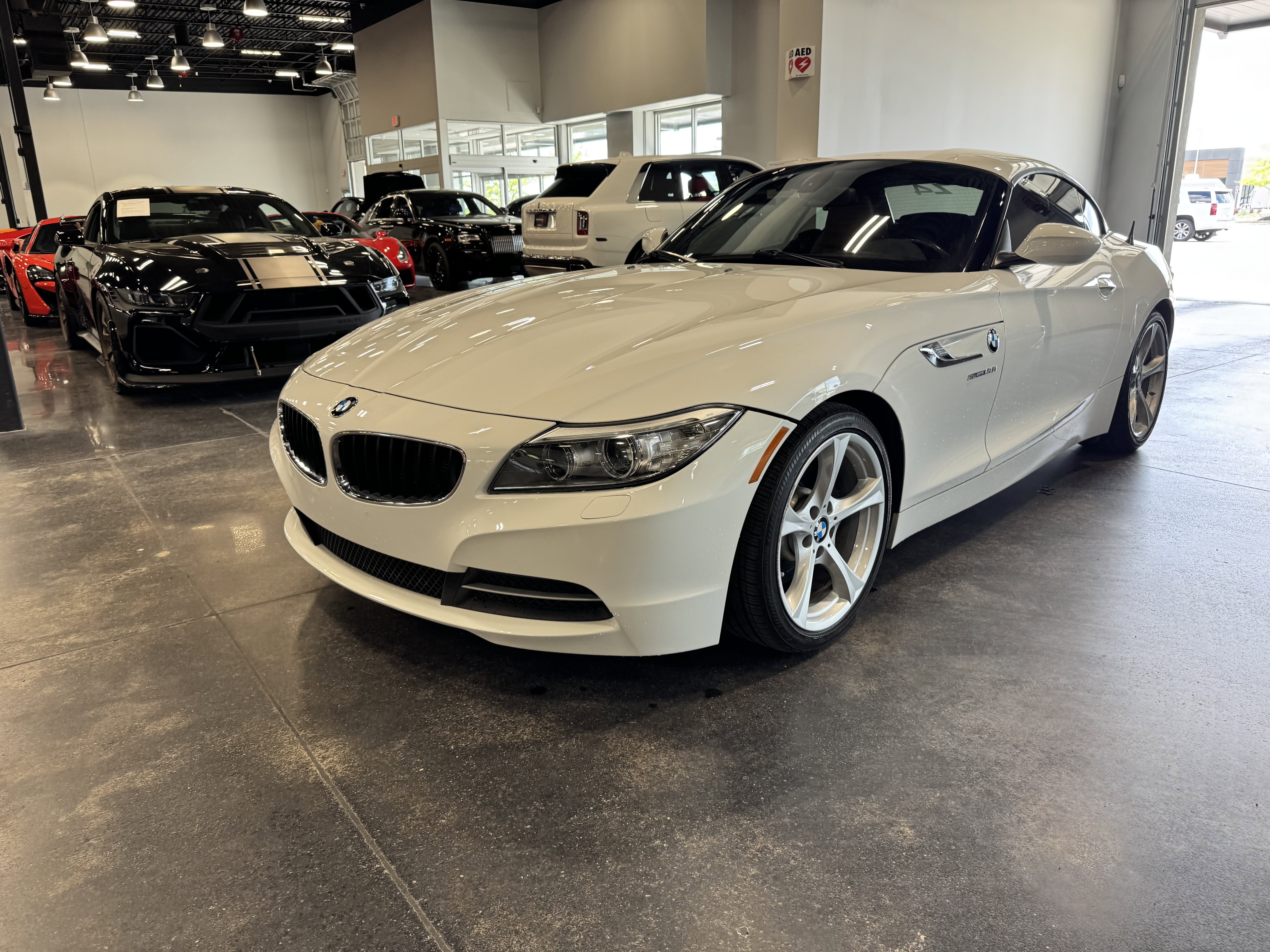 Used 2016 BMW Z4 sDrive28i w/ Technology Package image 7