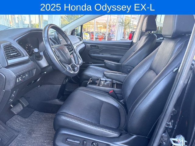 Used 2025 Honda Odyssey EX-L image 9
