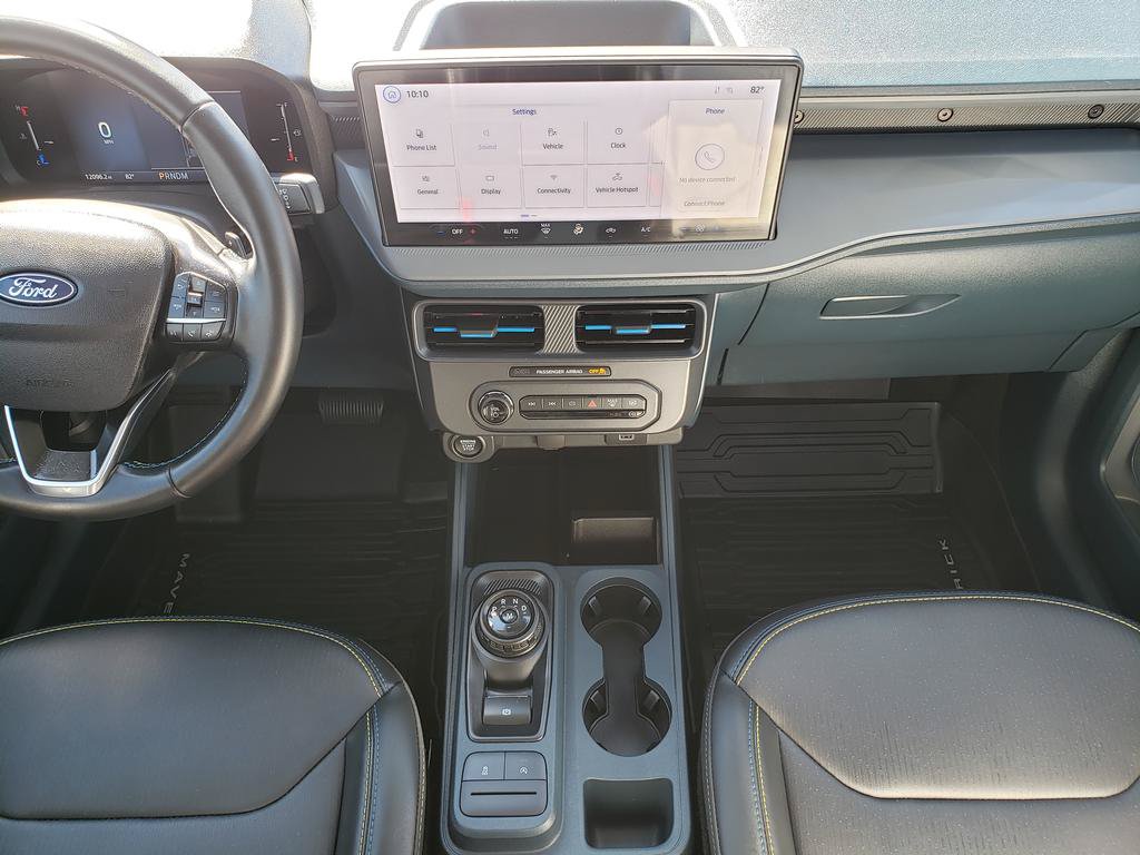 Used 2025 Ford Maverick Lobo AWD/4WD image 15