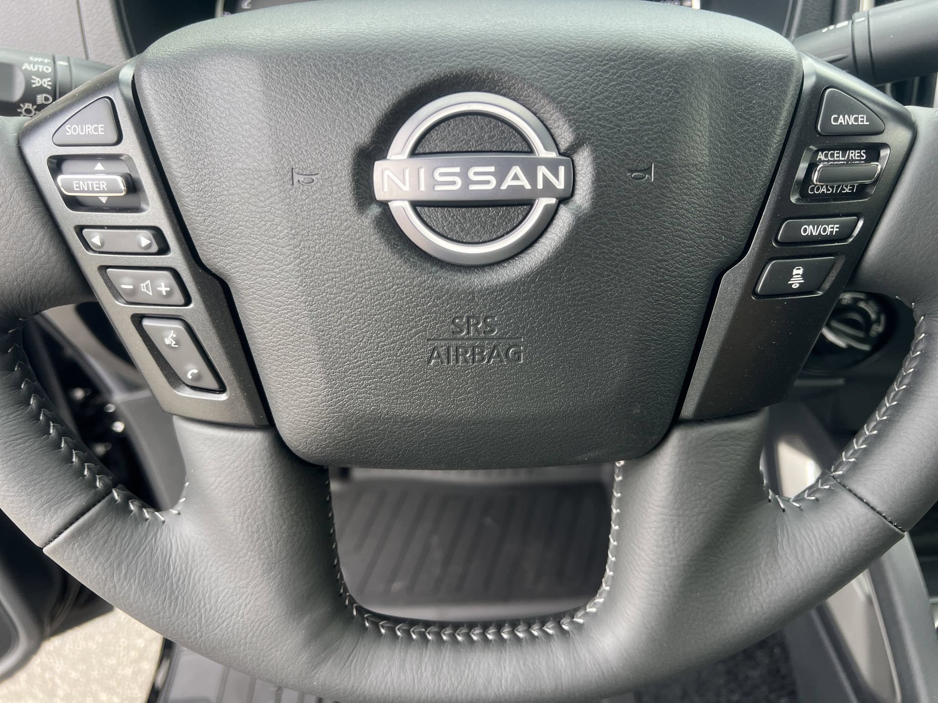 New 2026 Nissan Frontier SV w/ All-Weather Content Package AWD/4WD image 9