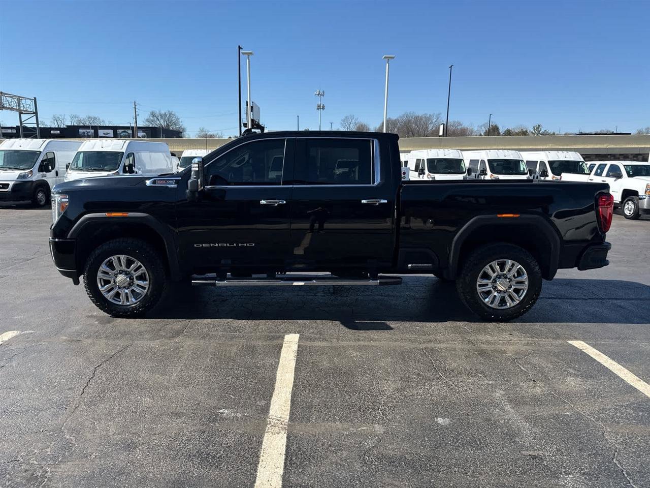 Used 2022 GMC Sierra 2500 Denali w/ Denali Ultimate Package AWD/4WD image 5