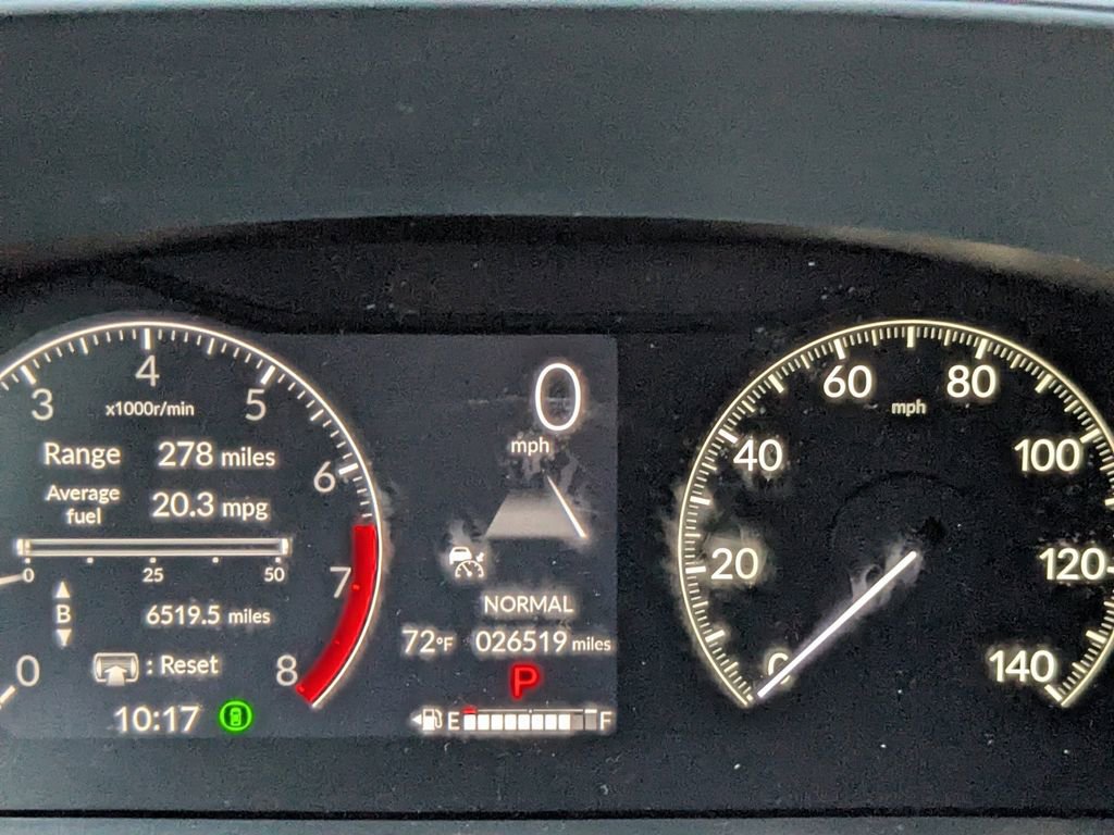 Used 2024 Honda Pilot Touring image 28