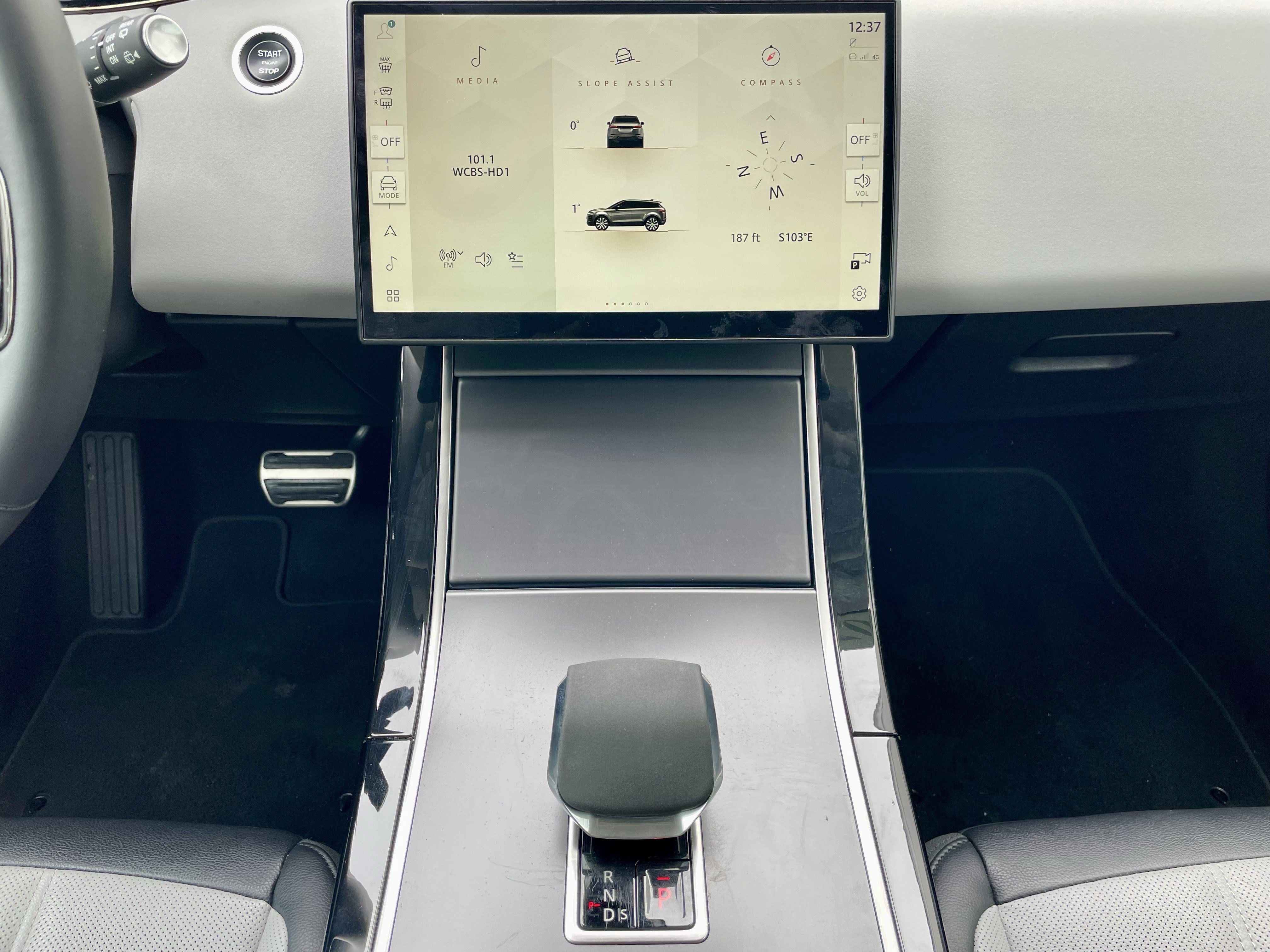 Certified 2024 Land Rover Range Rover Evoque Dynamic SE image 19