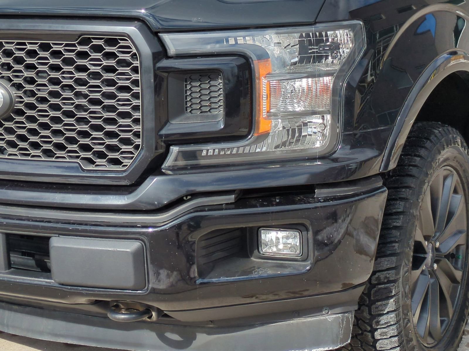 Used 2019 Ford F150 Lariat AWD/4WD image 13