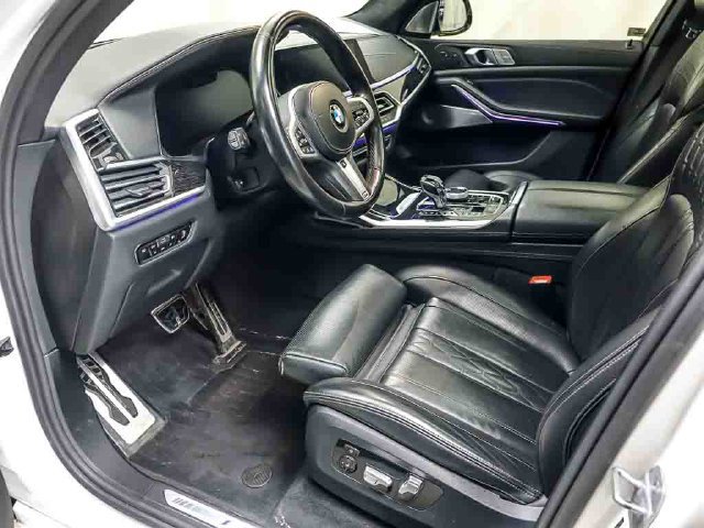Used 2020 BMW X7 M50i AWD/4WD image 10