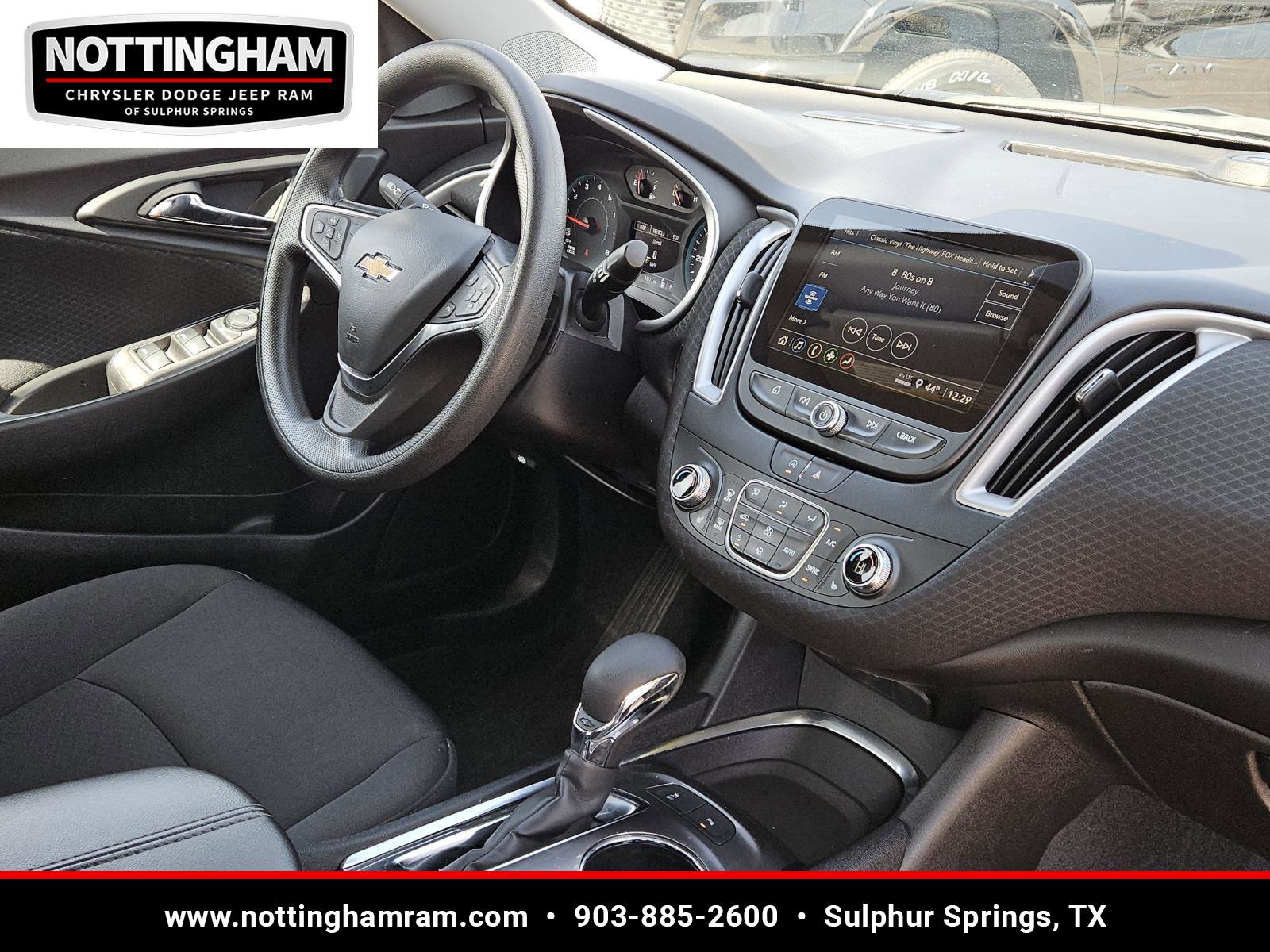 Used 2025 Chevrolet Malibu LT image 30