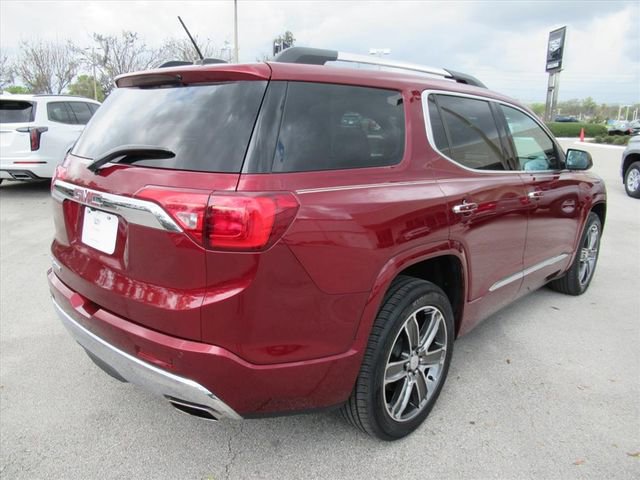 Used 2017 GMC Acadia Denali w/ Technology Package image 7