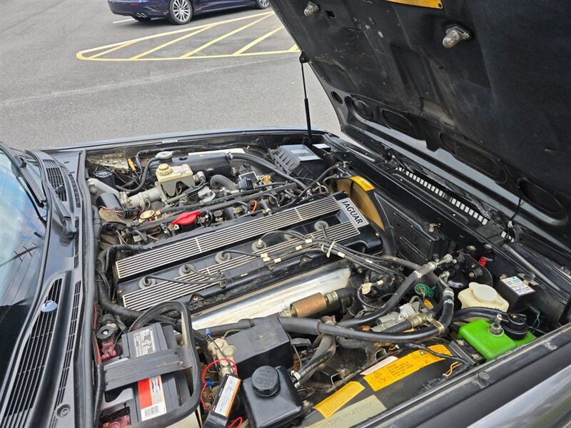 Used 1989 Jaguar XJ6 RWD image 27