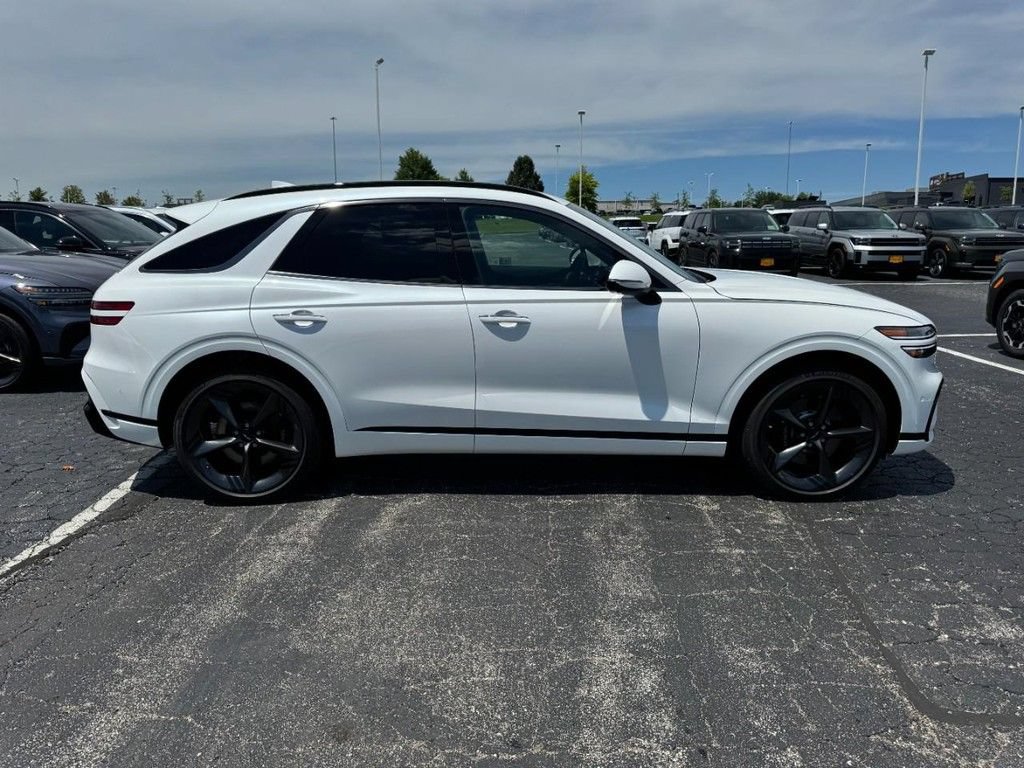 New 2026 Genesis GV70 2.5T Sport Prestige AWD/4WD image 2