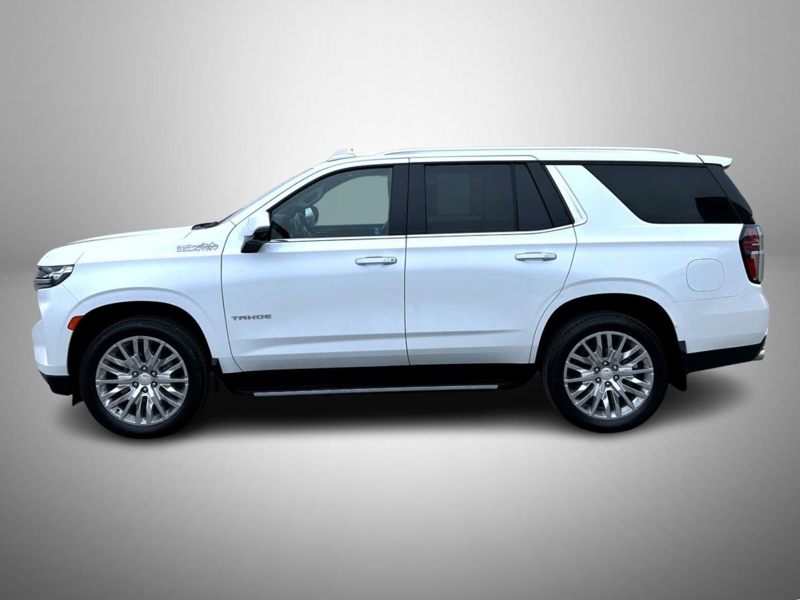 Certified 2024 Chevrolet Tahoe High Country w/ Max Trailering Package AWD/4WD image 8
