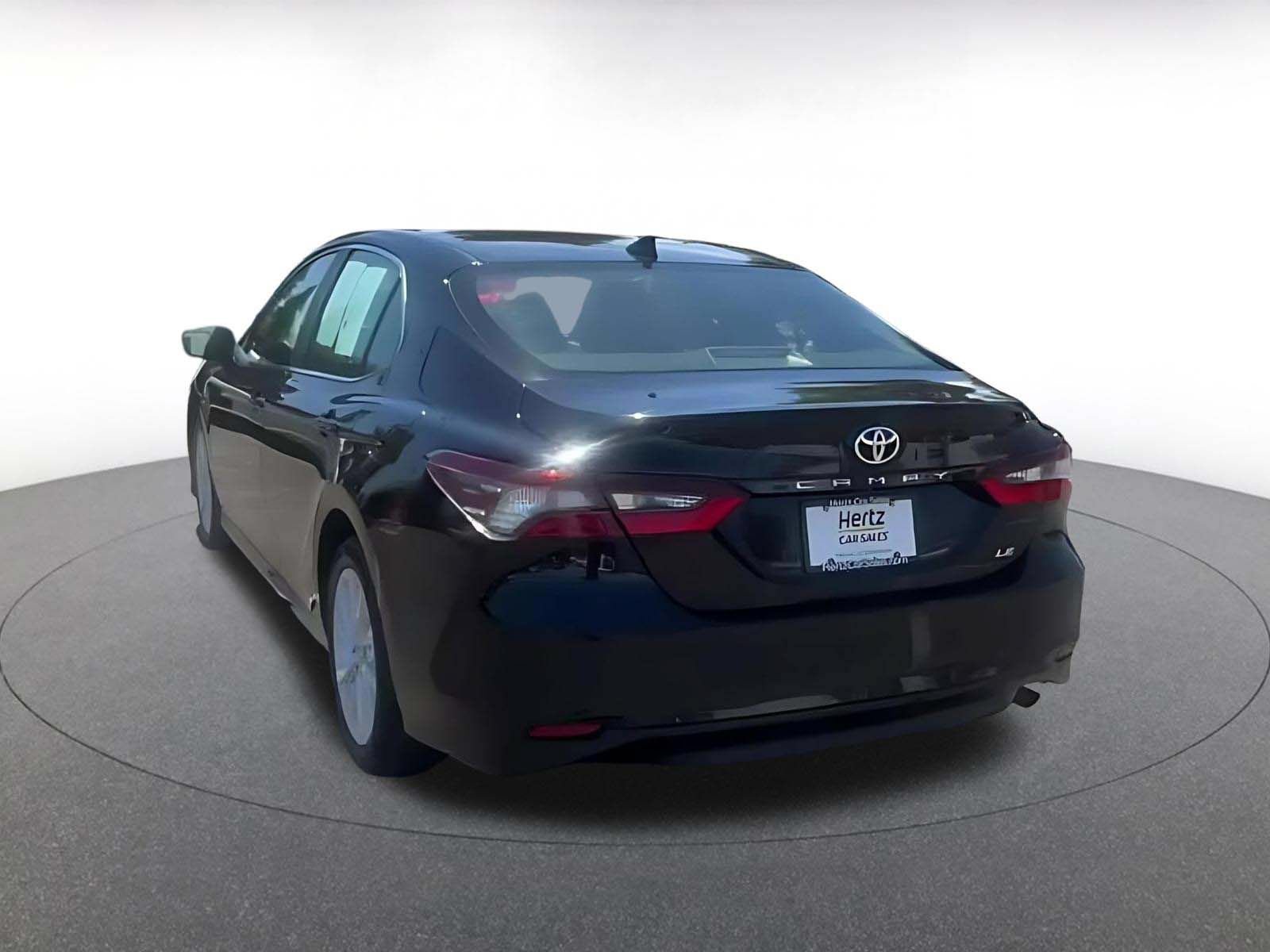Used 2023 Toyota Camry LE FWD image 11