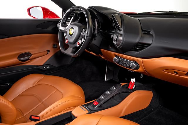 Certified 2018 Ferrari 488 GTB RWD image 49