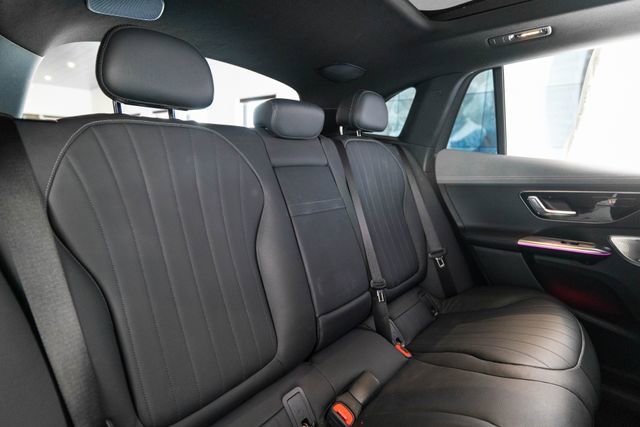 Certified 2023 Mercedes-Benz EQE 500 4MATIC SUV image 33